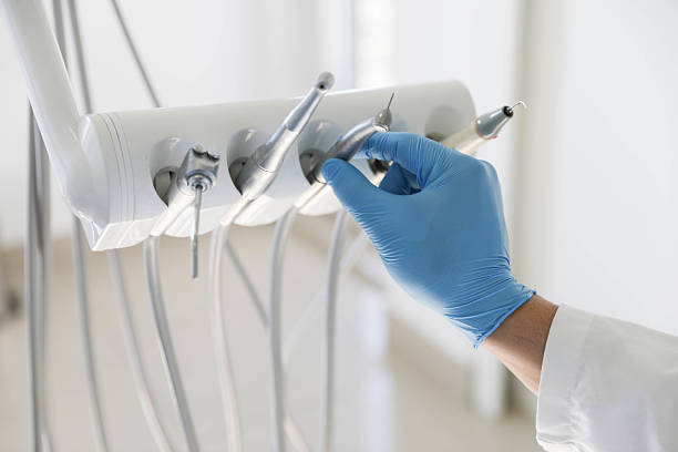 Professional Emergency Dentist technician working in The Hills, NJ